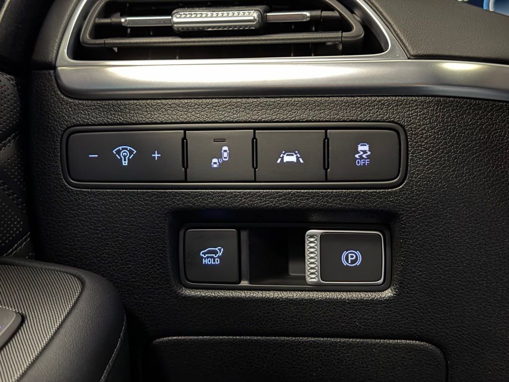 Used 2020 Hyundai Palisade Limited image 11