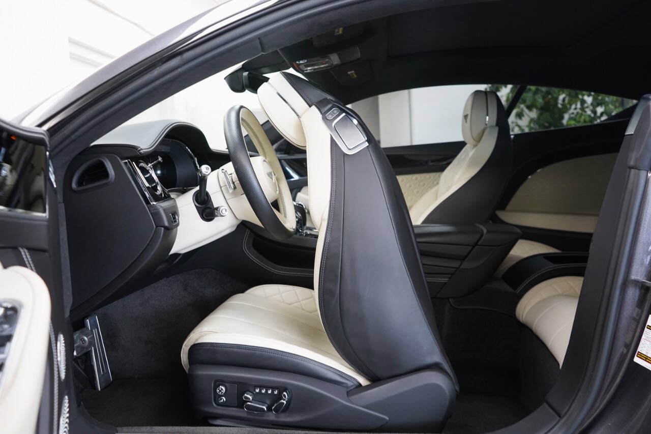 Used 2021 Bentley Continental GT AWD/4WD image 52