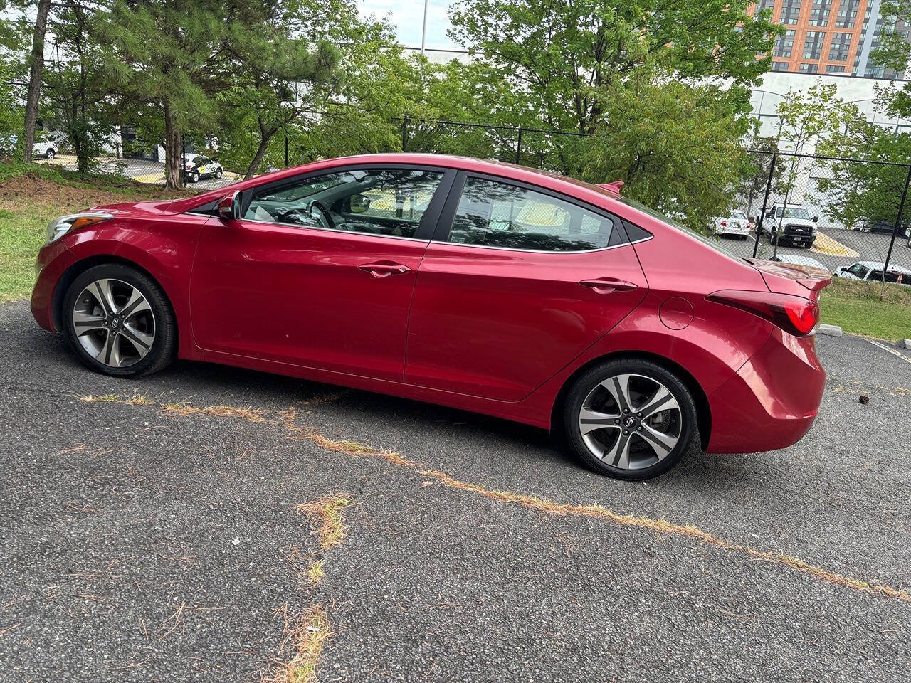 Used 2014 Hyundai Elantra Sport FWD image 8
