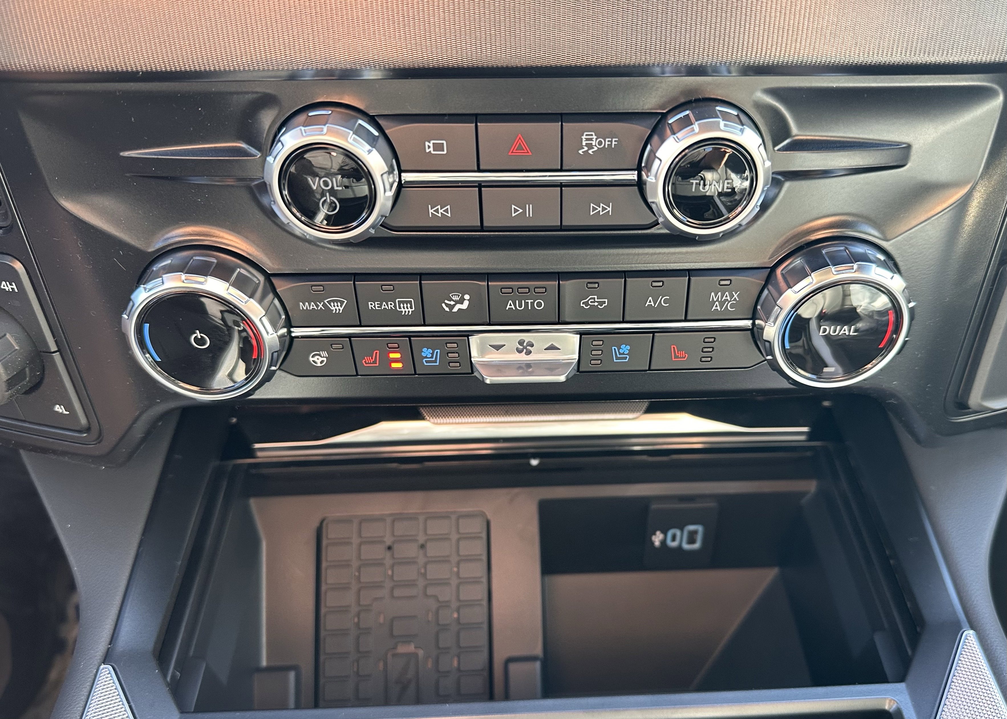 New 2026 Ford F450 Platinum image 30
