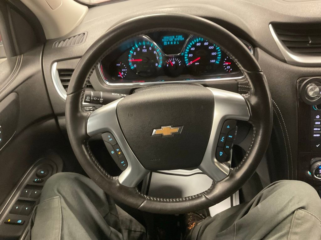 Used 2015 Chevrolet Traverse LT image 7
