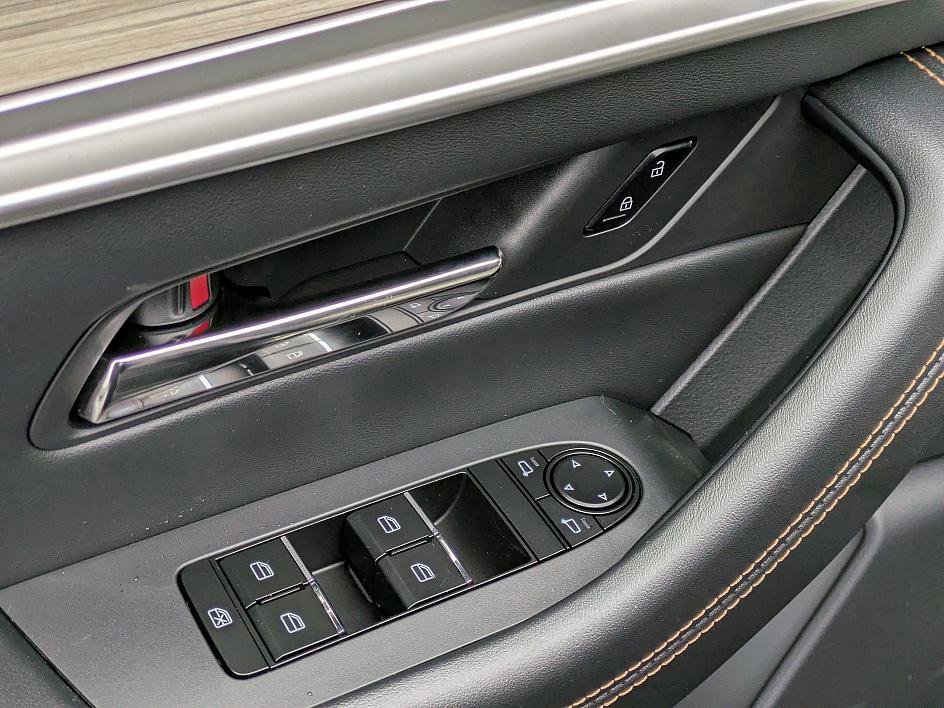 New 2026 MAZDA CX-70 3.3 Turbo w/ Preferred Package image 12