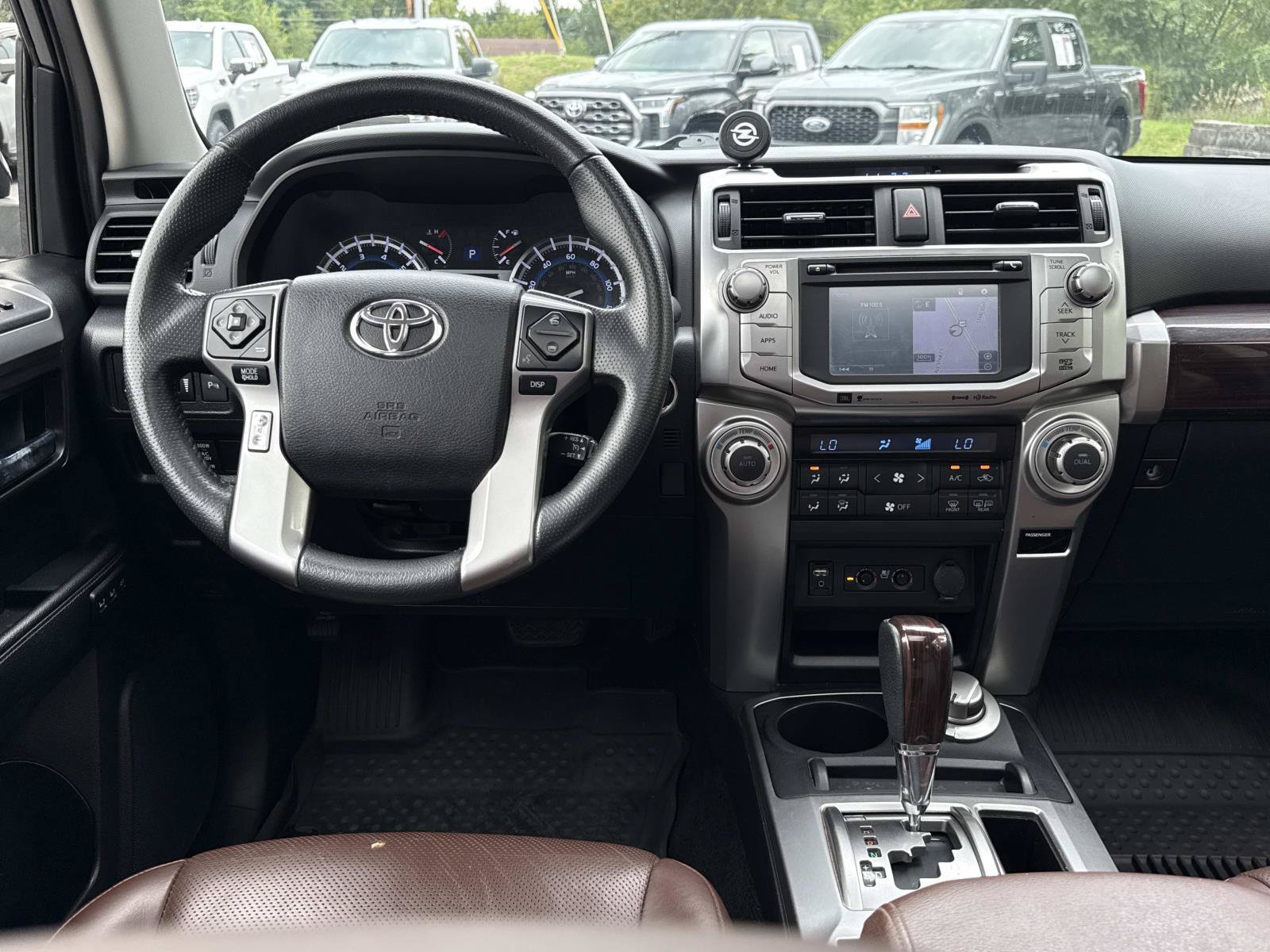 Used 2019 Toyota 4Runner Limited AWD/4WD image 8