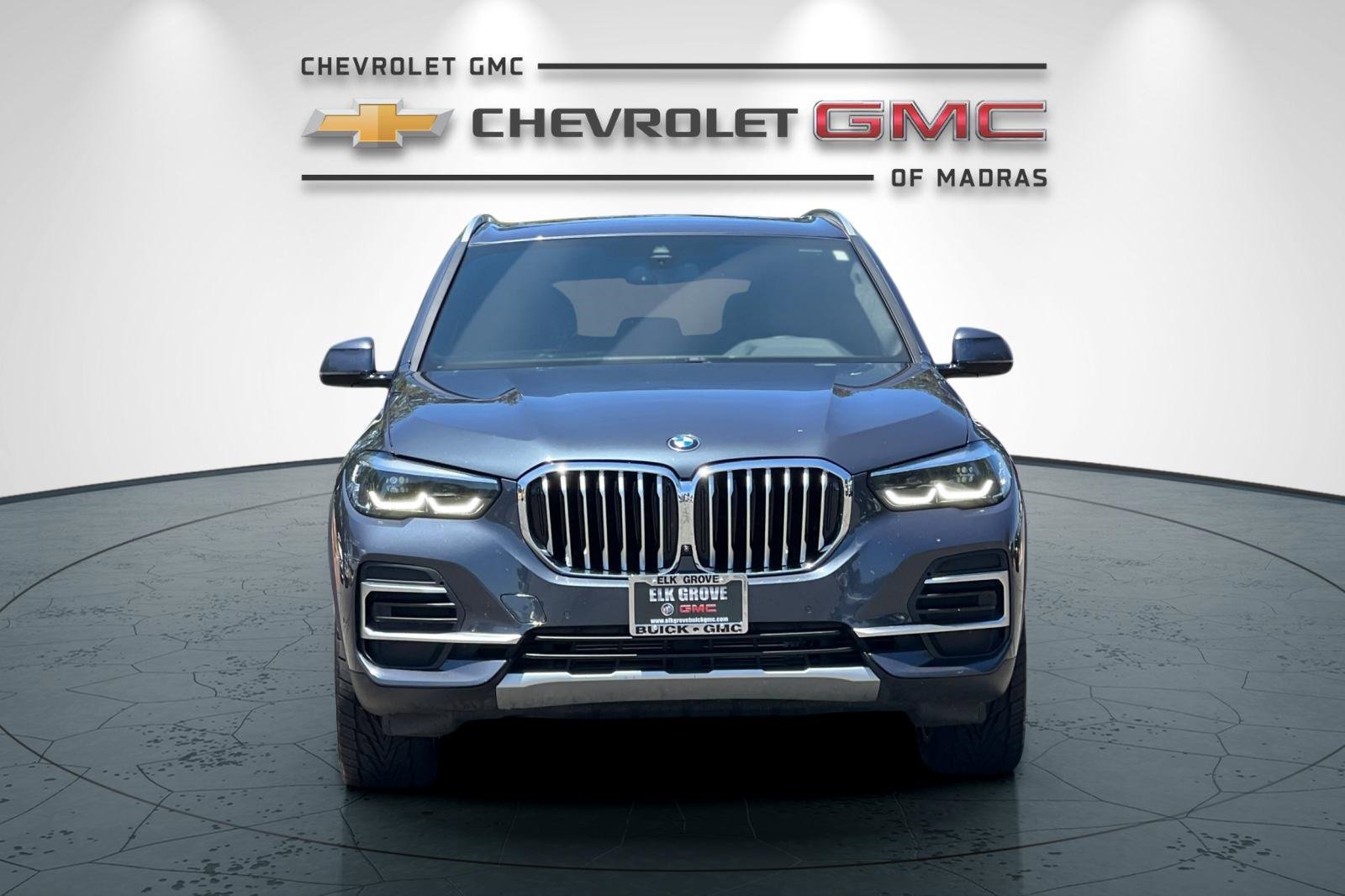 Used 2022 BMW X5 sDrive40i w/ Parking Assistance Package image 8