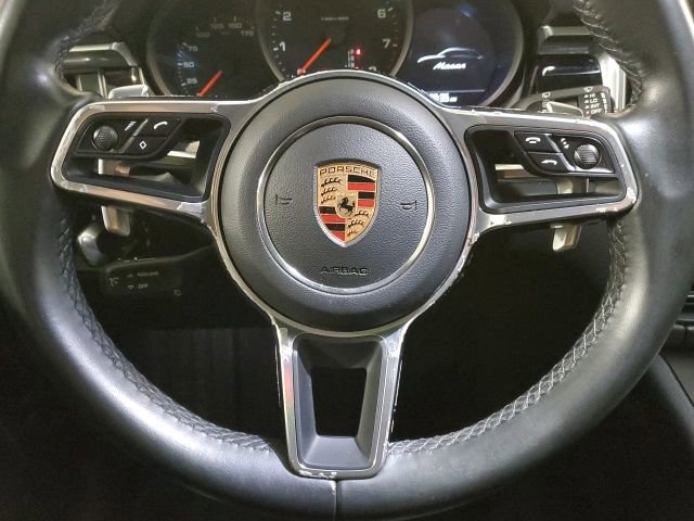 Used 2019 Porsche Macan image 16
