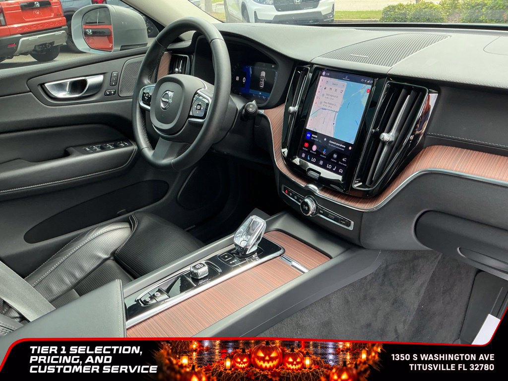 Used 2023 Volvo XC60 B5 Ultimate w/ Protection Package Premier FWD image 17