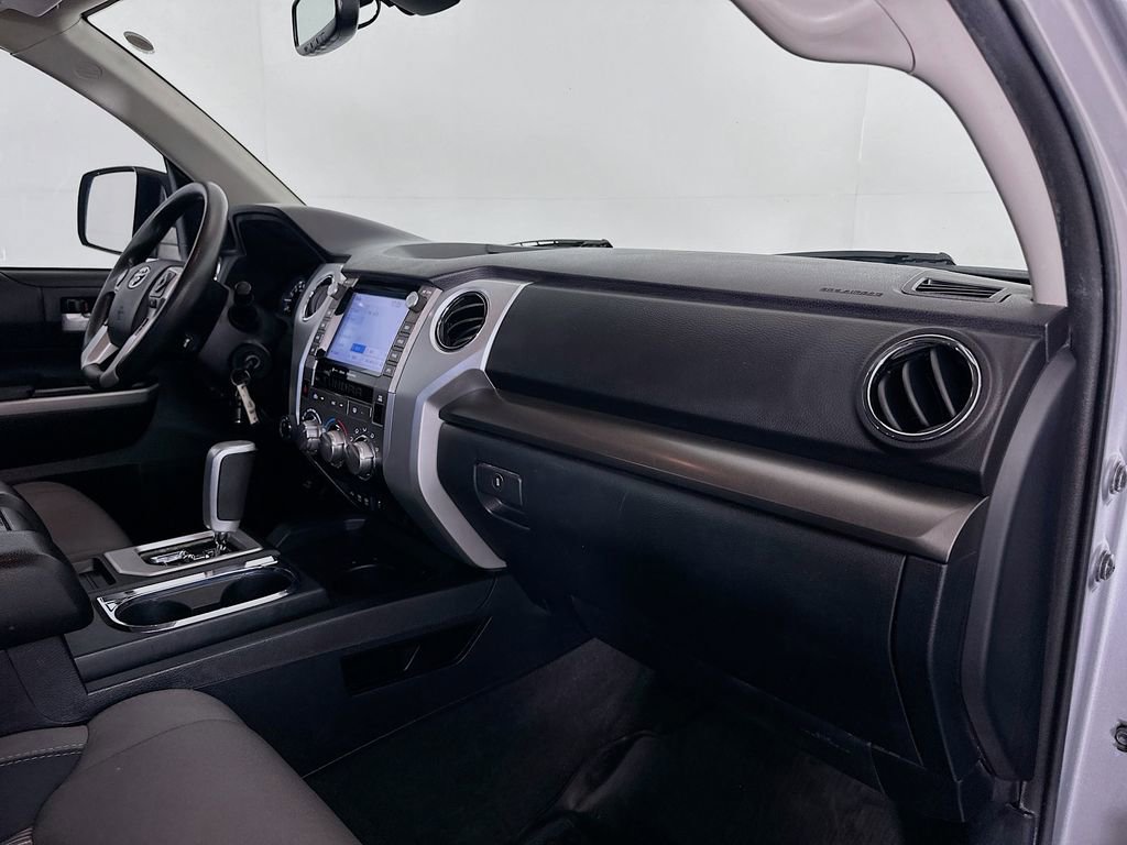 Used 2020 Toyota Tundra SR5 image 28