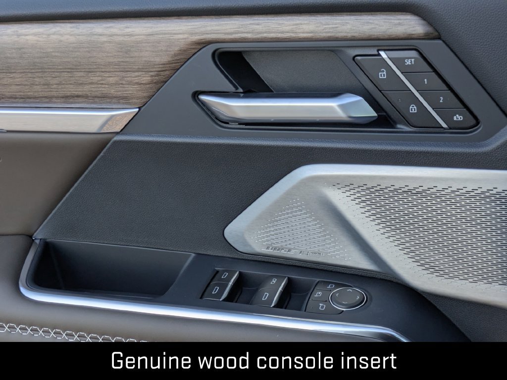 New 2027 GMC Acadia Denali Ultimate w/ LPO, Floor Liner Package FWD image 23