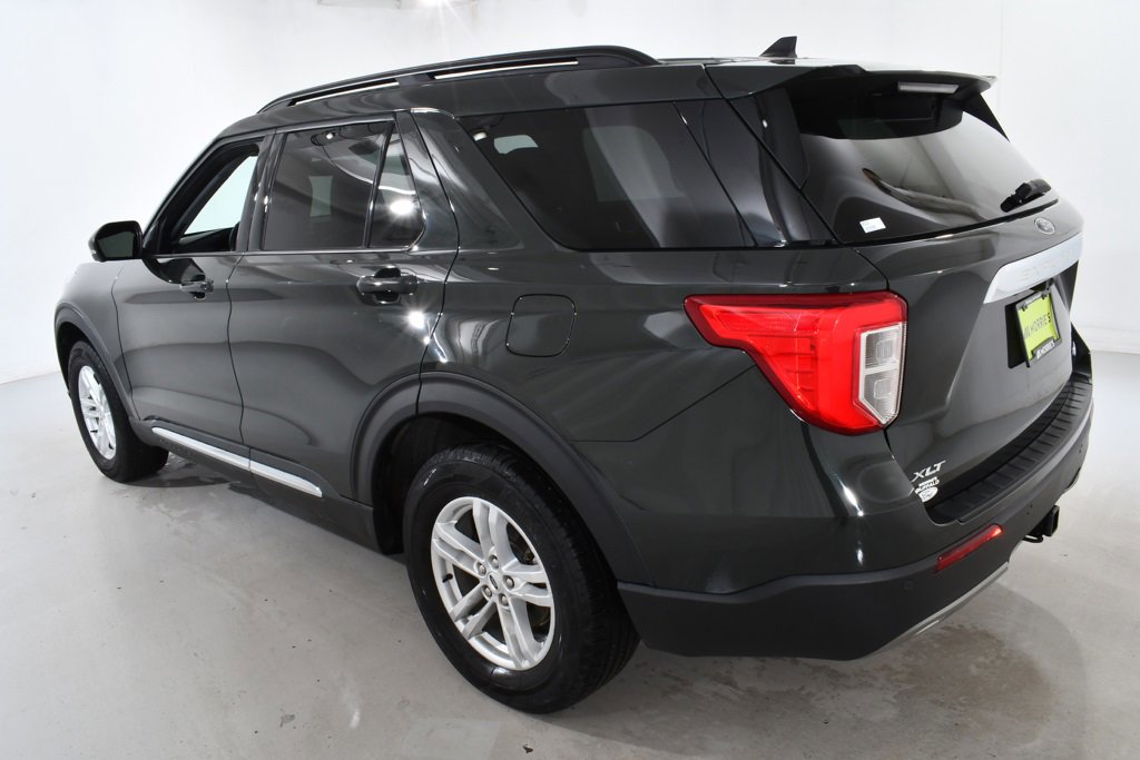 Used 2022 Ford Explorer XLT w/ Equipment Group 202A image 15