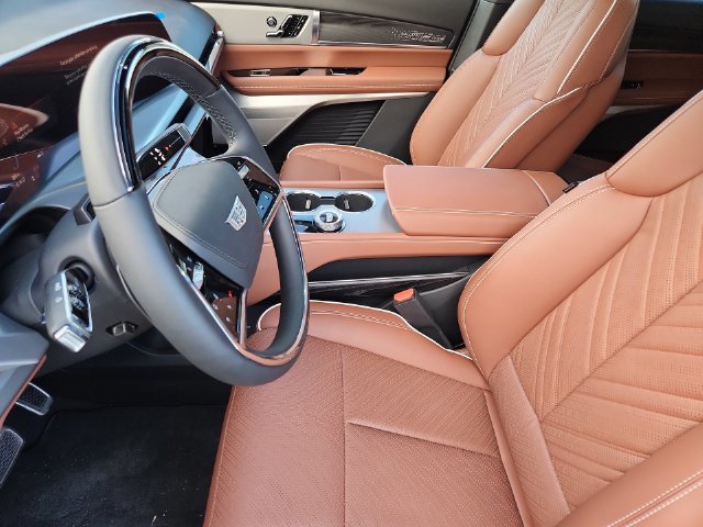 New 2026 Cadillac Vistiq Sport AWD/4WD image 10