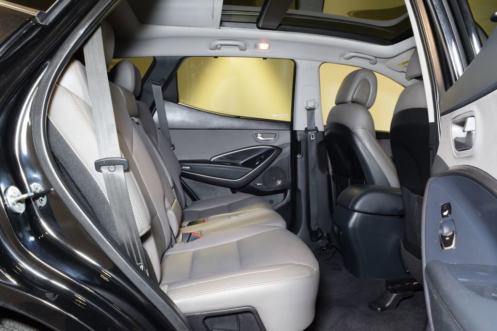 Used 2017 Hyundai Santa Fe Sport AWD/4WD image 30