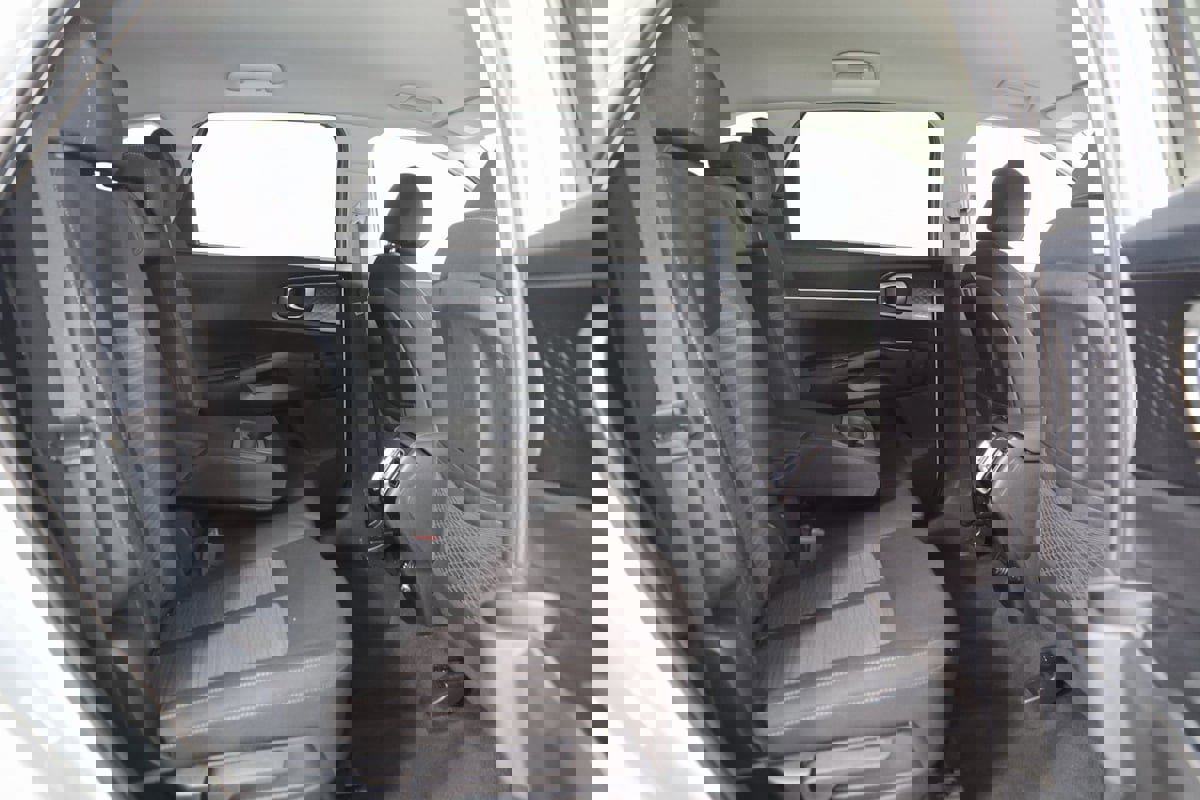 Used 2022 Kia Sorento LX image 12