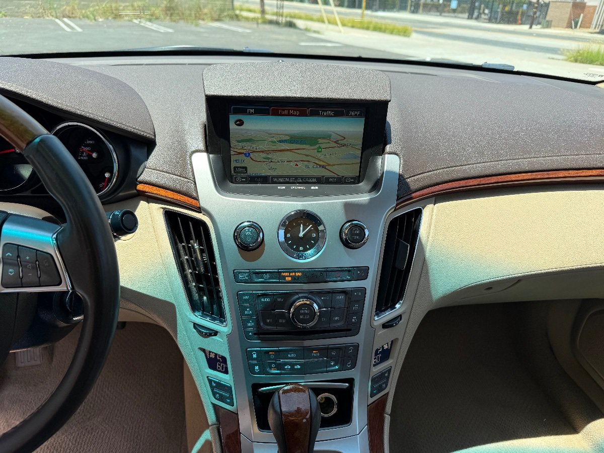 Used 2009 Cadillac CTS 3.6 RWD image 26