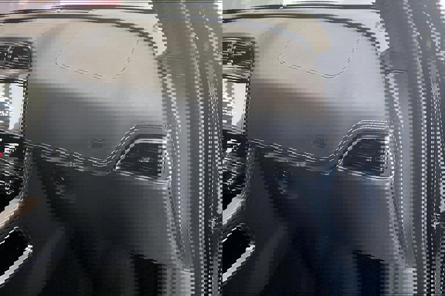 Used 2020 Jaguar F-PACE R-Sport image 20