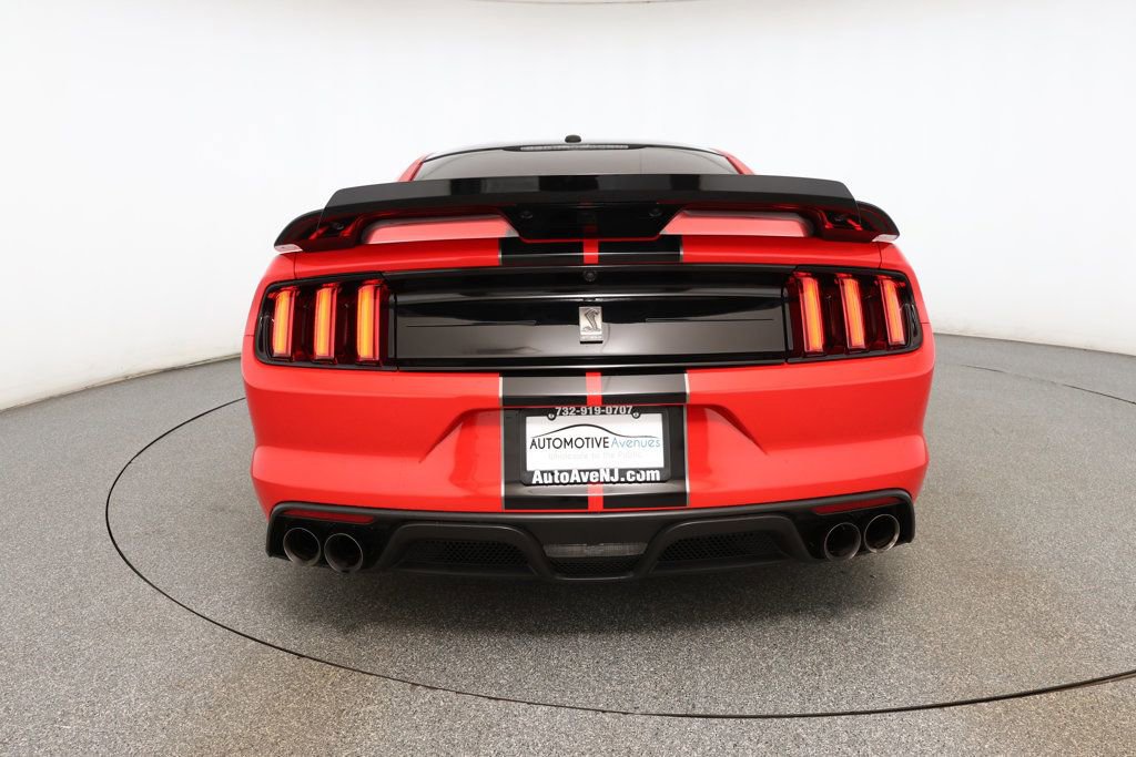 Used 2019 Ford Mustang Shelby GT350 w/ Technology Package image 5