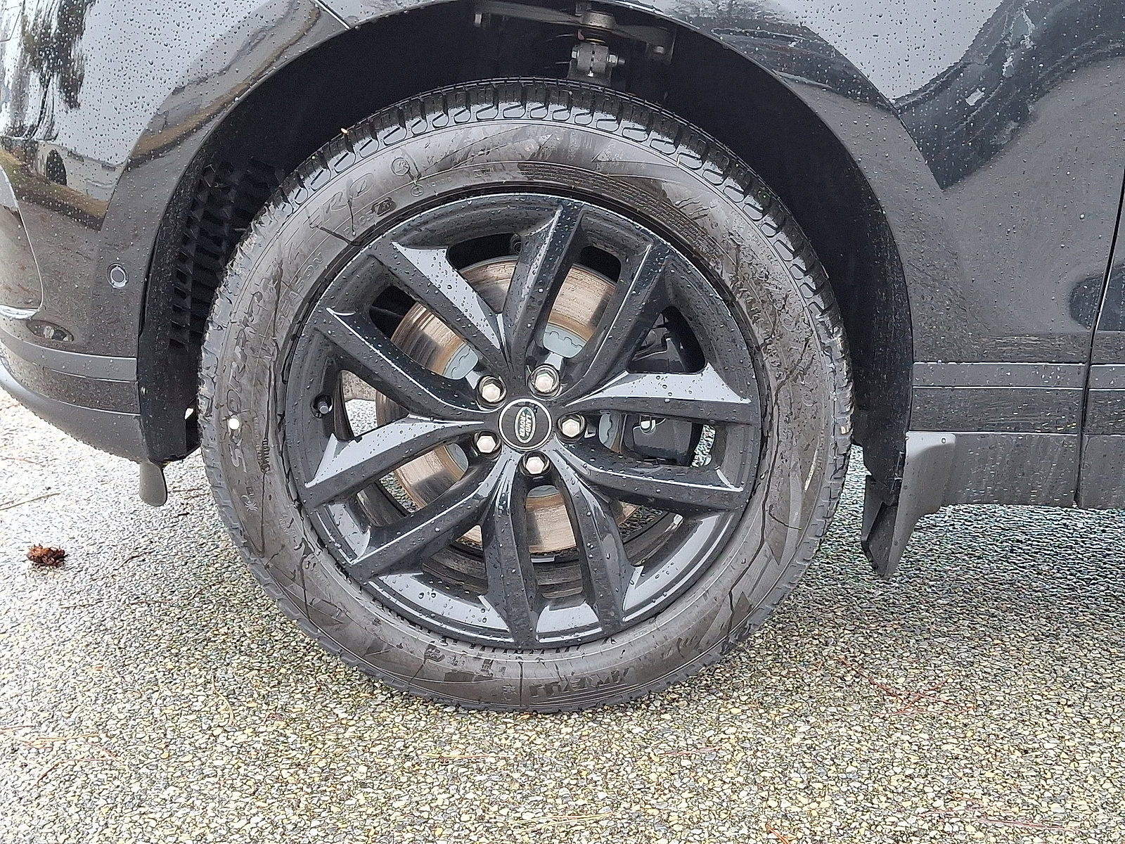 New 2026 Land Rover Range Rover Velar S image 2