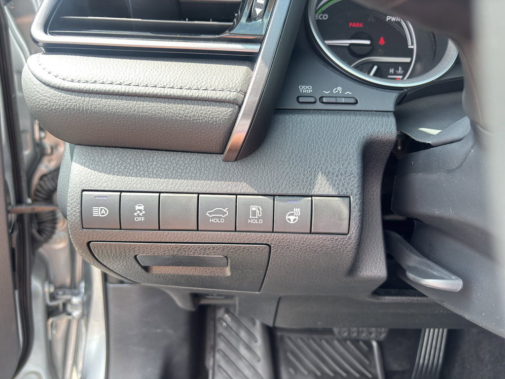 Used 2024 Toyota Camry XLE image 13