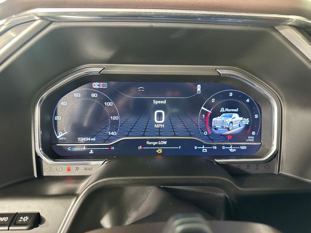 Used 2024 GMC Sierra 1500 Denali w/ Technology Package image 34