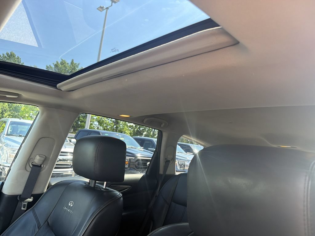 Used 2013 INFINITI JX35 AWD w/ Premium Pkg image 29