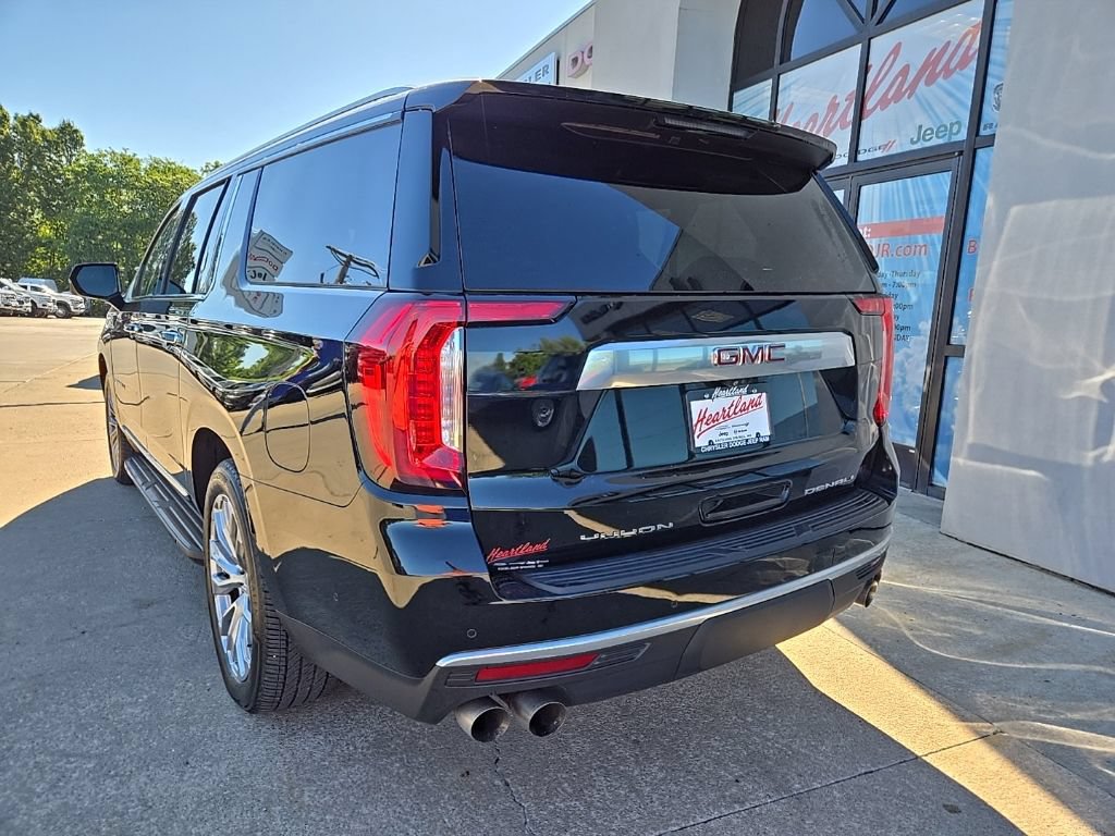 Used 2024 GMC Yukon XL Denali w/ Advanced Technology Package AWD/4WD image 9