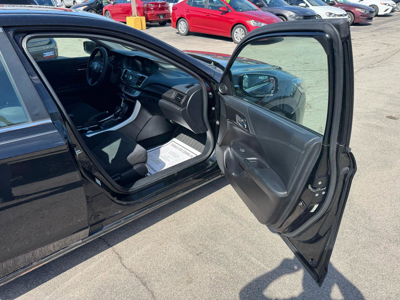 Used 2014 Honda Accord EX image 9