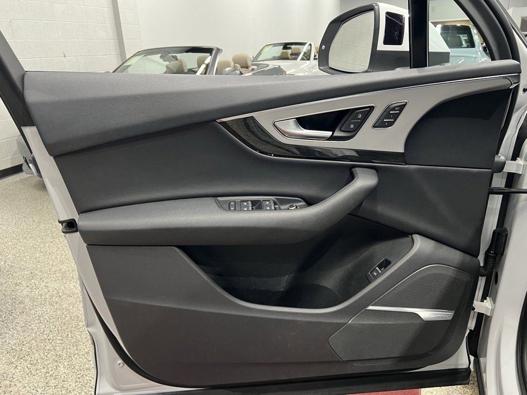 Used 2018 Audi Q7 2.0T Premium Plus w/ Premium Plus Package image 19