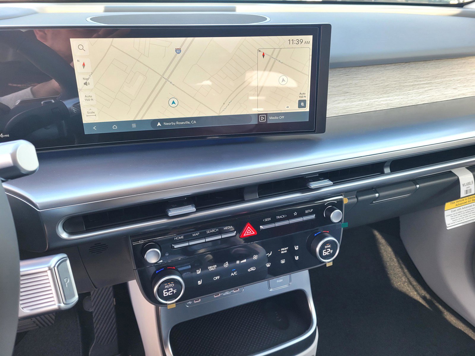 New 2026 Hyundai Ioniq 9 Limited image 21