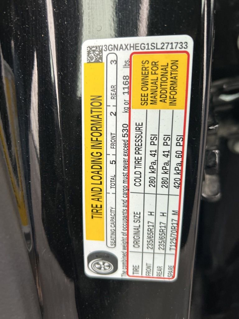 Used 2025 Chevrolet Equinox LT image 38