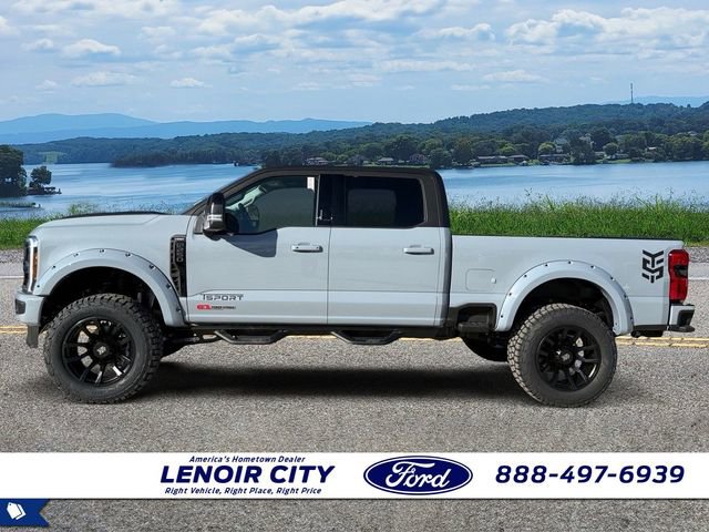 New 2026 Ford F250 Lariat w/ Black Appearance Package image 4