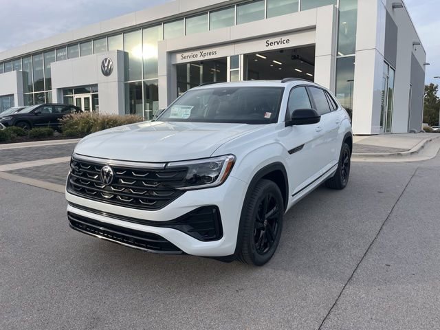 New 2026 Volkswagen Atlas Cross Sport SEL R-Line image 1