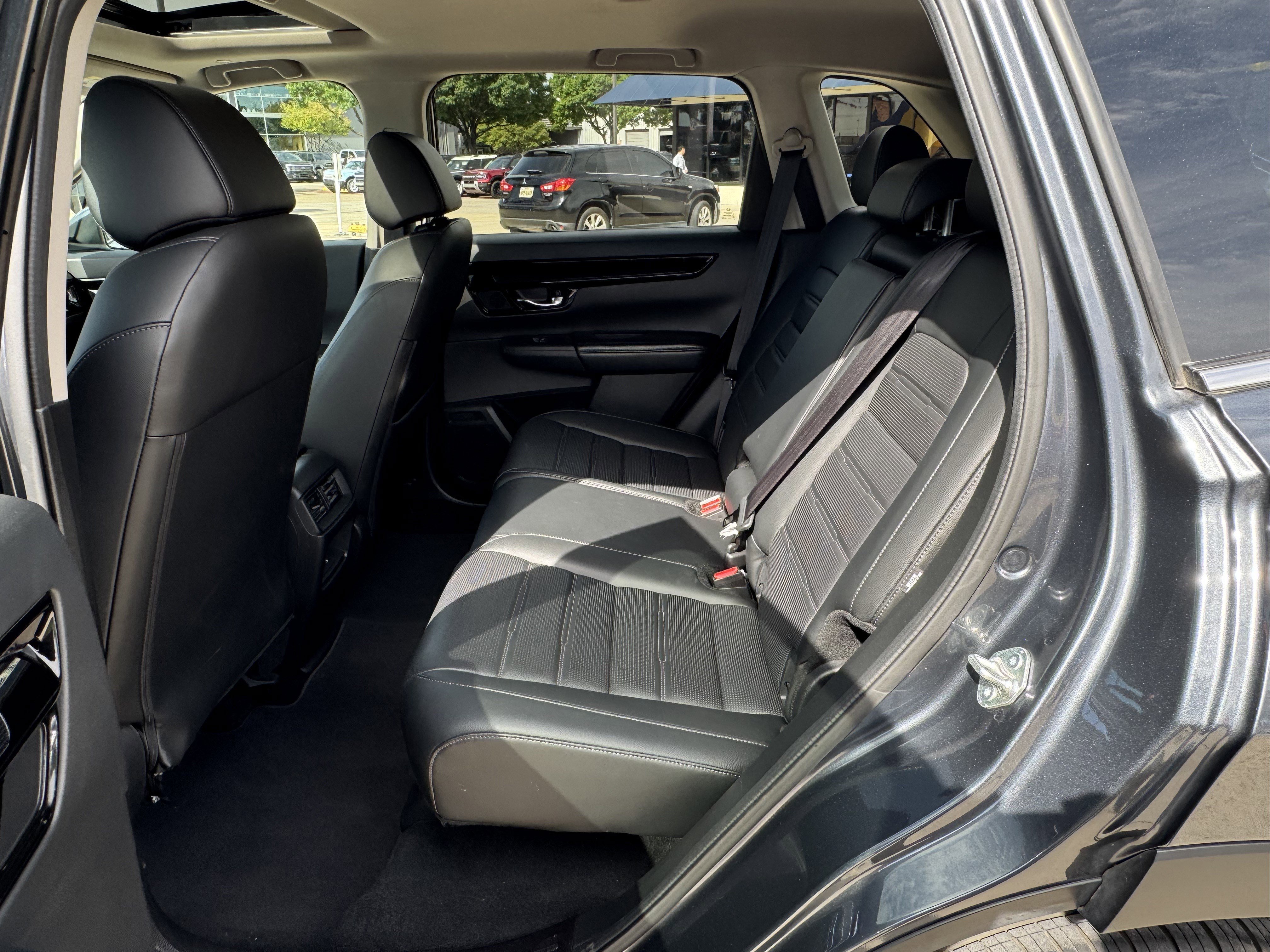 Used 2025 Honda CR-V EX-L image 13