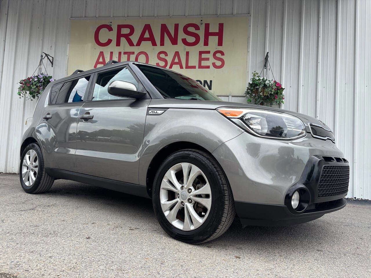 Used 2016 Kia Soul + image 4