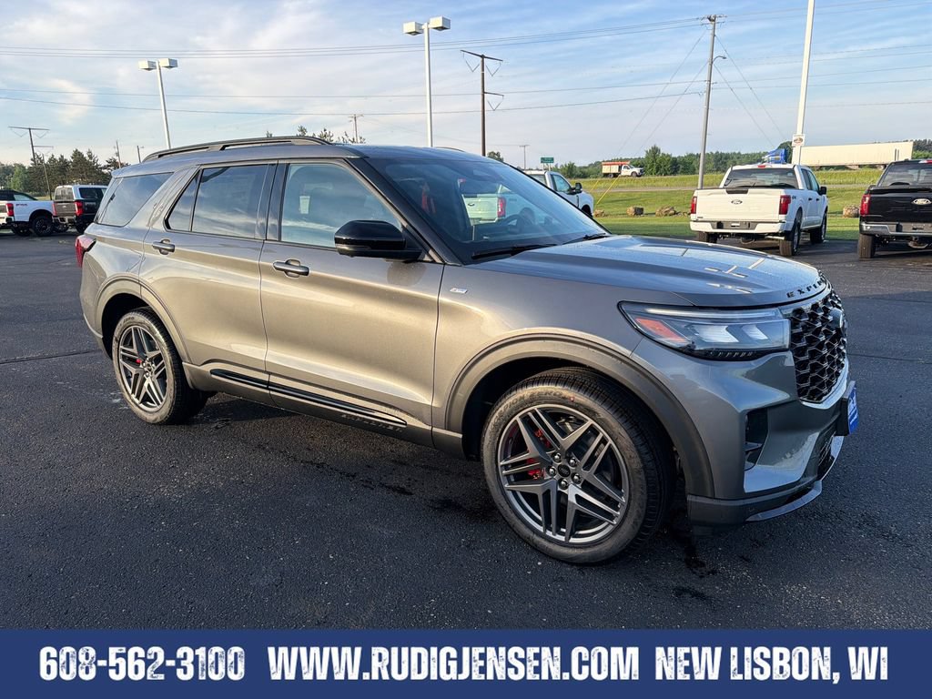 New 2026 Ford Explorer ST-Line w/ ST-Line Street Pack AWD/4WD image 7