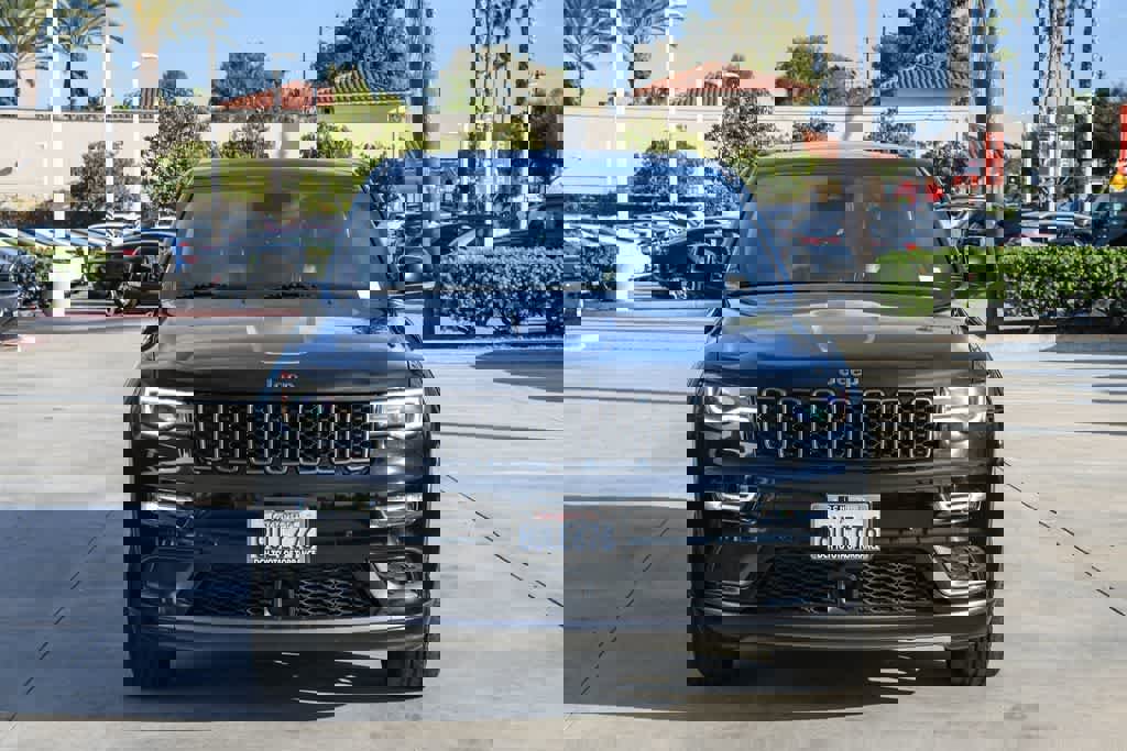 Used 2019 Jeep Grand Cherokee High Altitude image 2