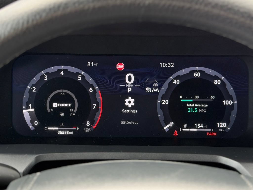 Certified 2024 Toyota Tacoma TRD Off-Road AWD/4WD image 13