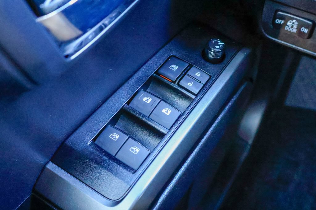 Used 2023 Toyota Tacoma TRD Sport w/ Technology Package RWD image 18