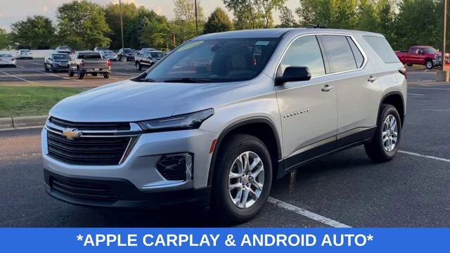 Used 2022 Chevrolet Traverse LS FWD image 5