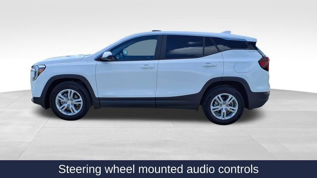 Used 2023 GMC Terrain SLE image 5