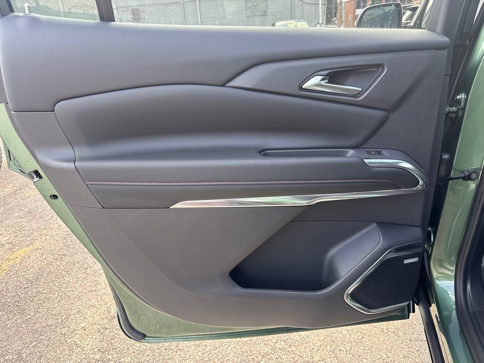 New 2027 Chevrolet Traverse RS AWD/4WD image 24