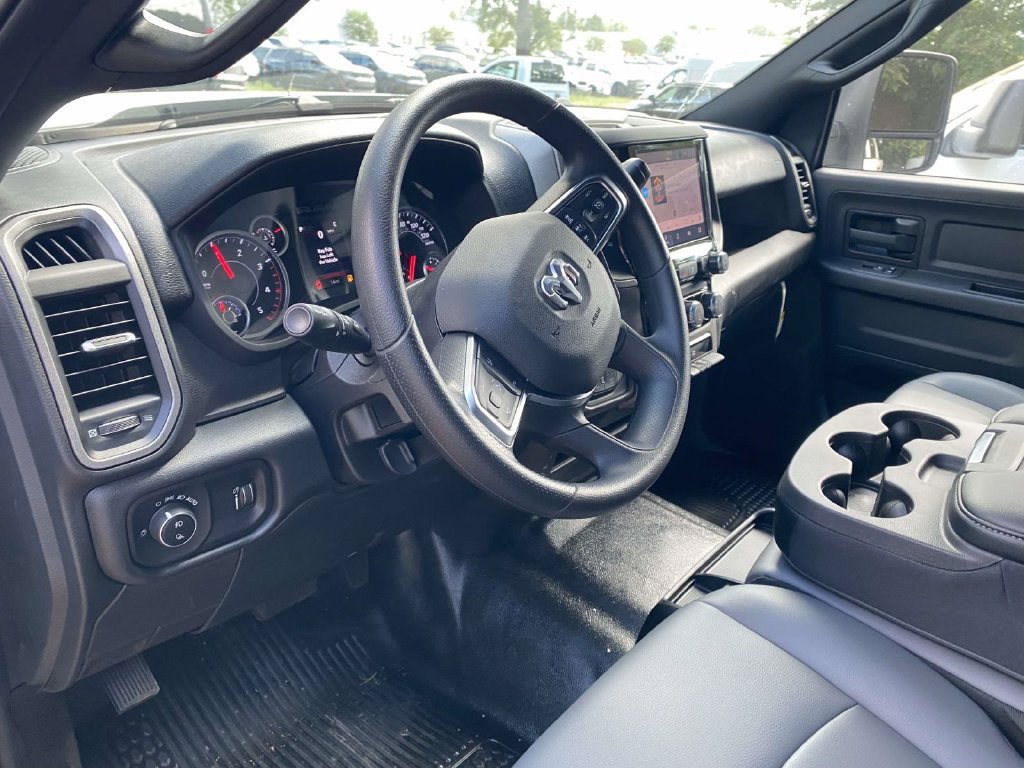 New 2026 RAM 2500 Tradesman AWD/4WD image 17
