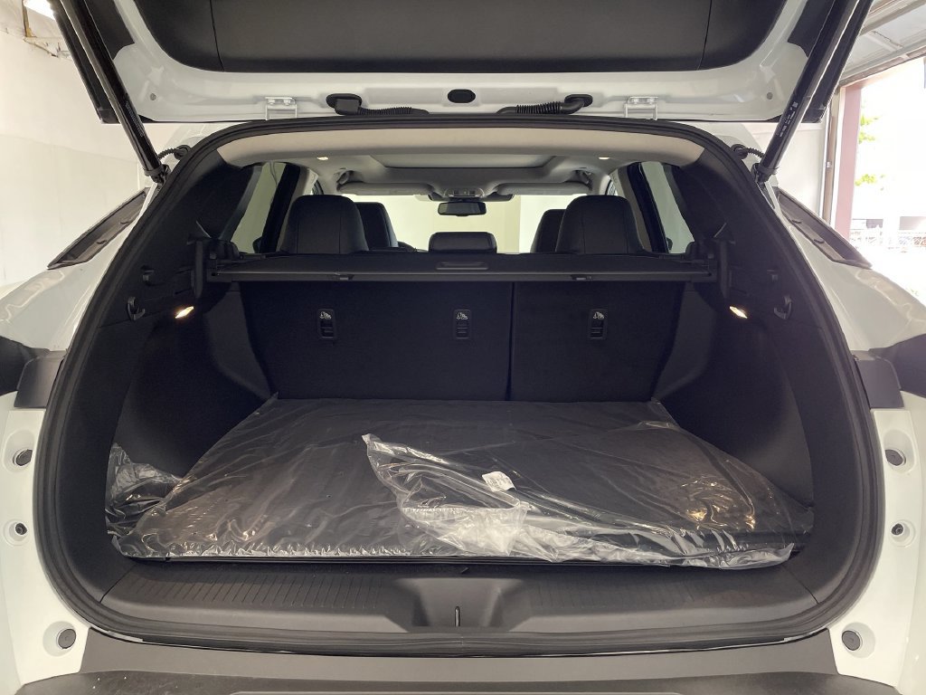 Certified 2025 Nissan Murano SL w/ Cargo Package AWD/4WD image 17