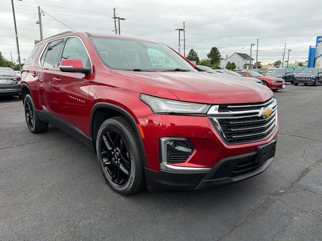 Certified 2023 Chevrolet Traverse LT AWD/4WD image 1