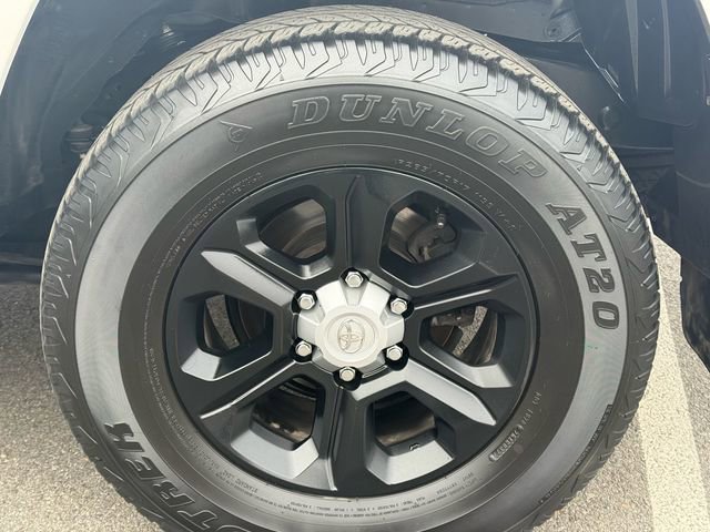 Certified 2022 Toyota 4Runner SR5 Premium image 39
