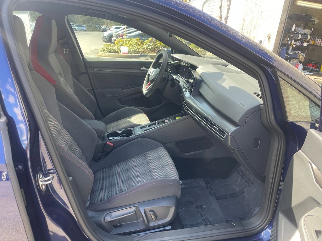 Used 2022 Volkswagen GTI S FWD image 10