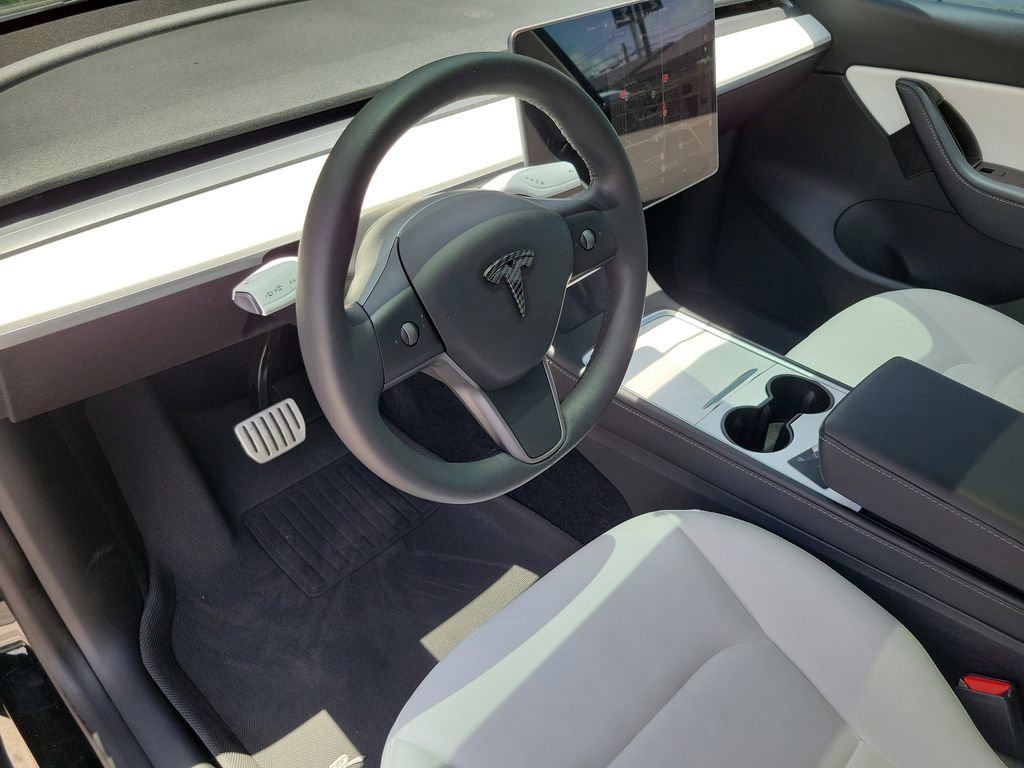 Used 2022 Tesla Model Y Performance AWD/4WD image 17