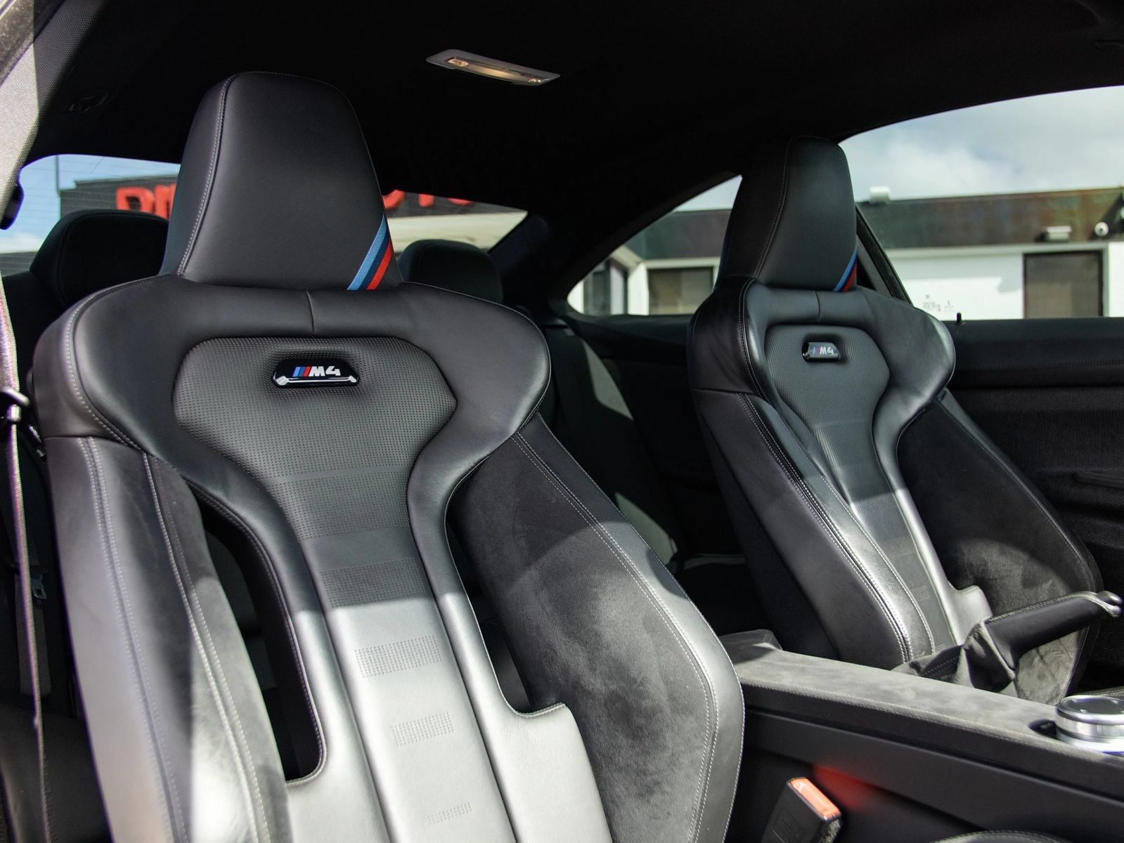 Used 2019 BMW M4 CS RWD image 36