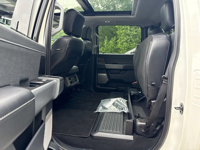 Used 2023 Ford F250 Lariat w/ Lariat Ultimate Package AWD/4WD image 15