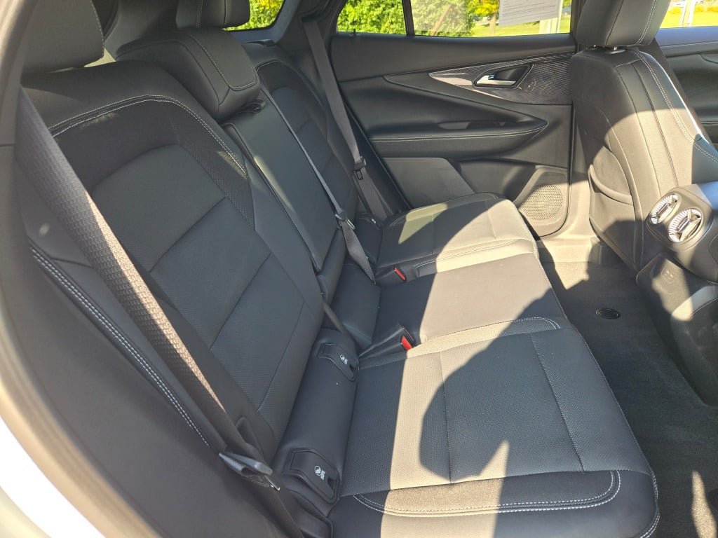 Certified 2024 Chevrolet Blazer EV LT AWD/4WD image 10