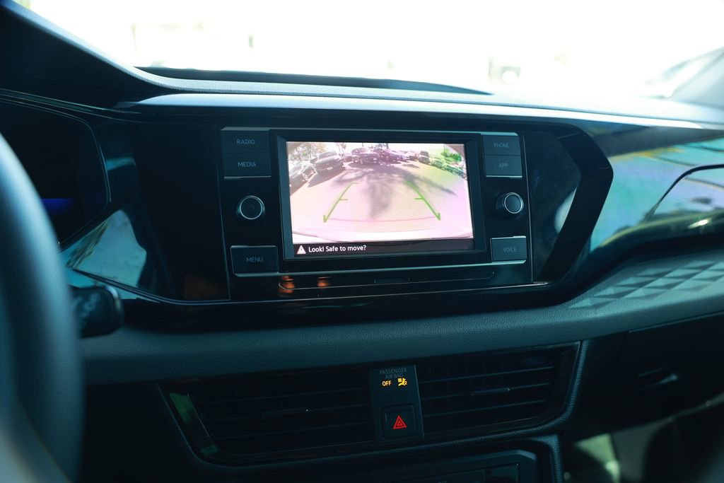 Used 2022 Volkswagen Taos S image 23