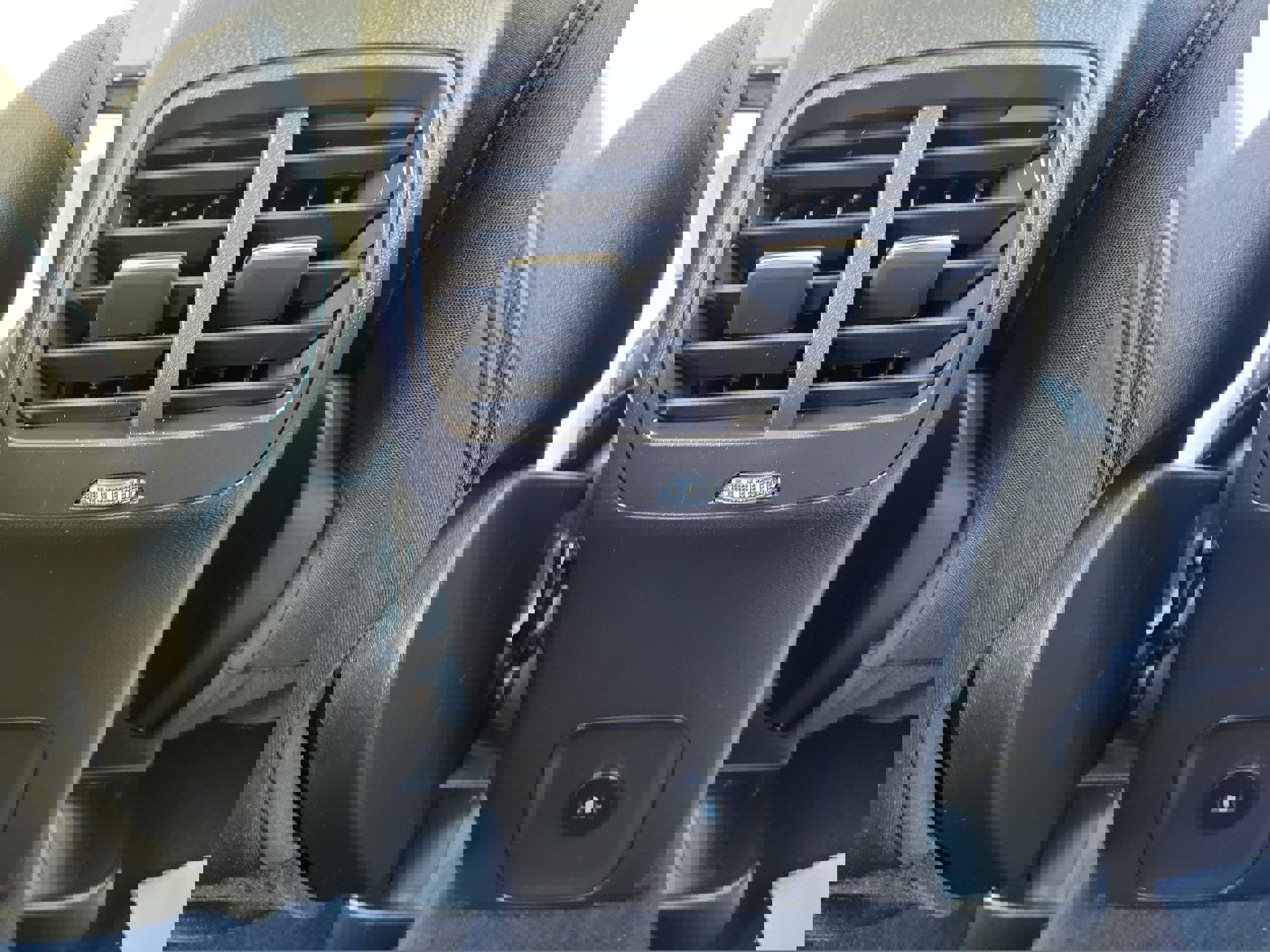 Used 2023 Ford Escape Active w/ Tech Pack #2 image 12